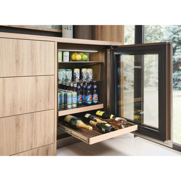 _0000_SM_SLG_CLOSET_DEU_16 _0000_SM_SLG_CLOSET_DEU_16