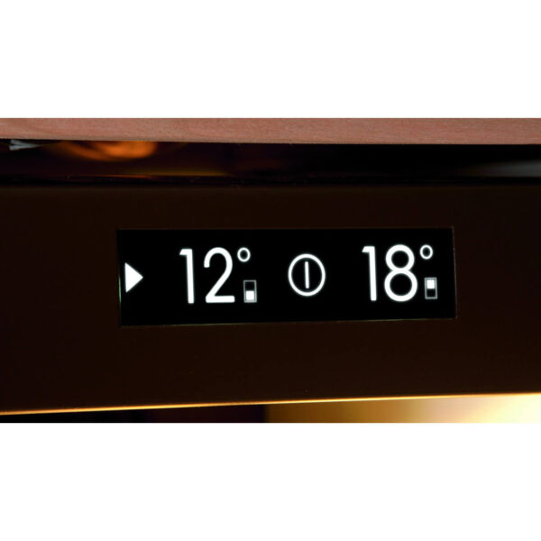 _0005_Intl_ControlPanel_Close-Up _0005_Intl_ControlPanel_Close-Up